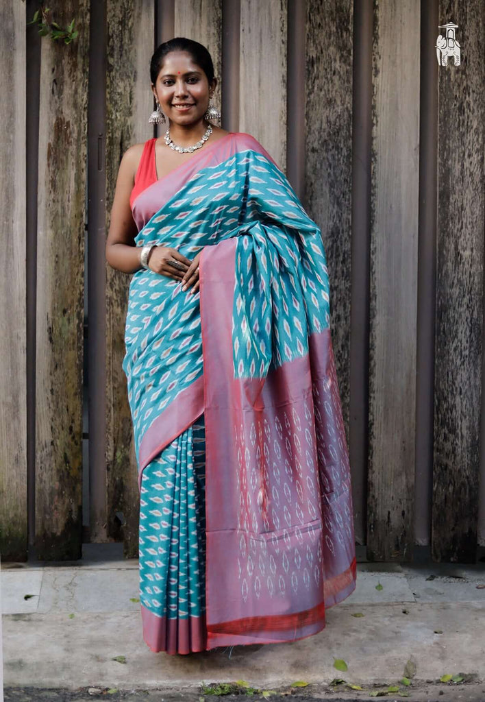 Blue Telia Cotton Saree with Pink Border