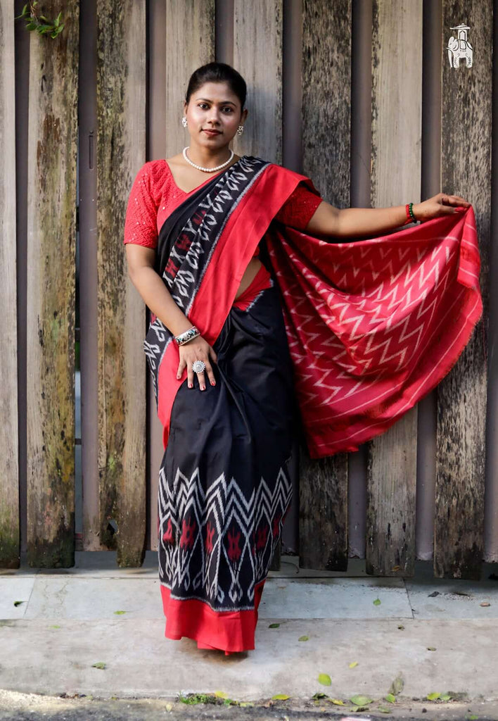 Black Telia Cotton Saree with Red Border